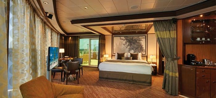 Norwegian Cruise Lines Norwegian Jade Accommodation Haven Owner's Suite 1.jpg